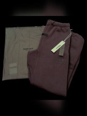 Fear of God ESSENTIALS Men's Plum Relax Sweatpants